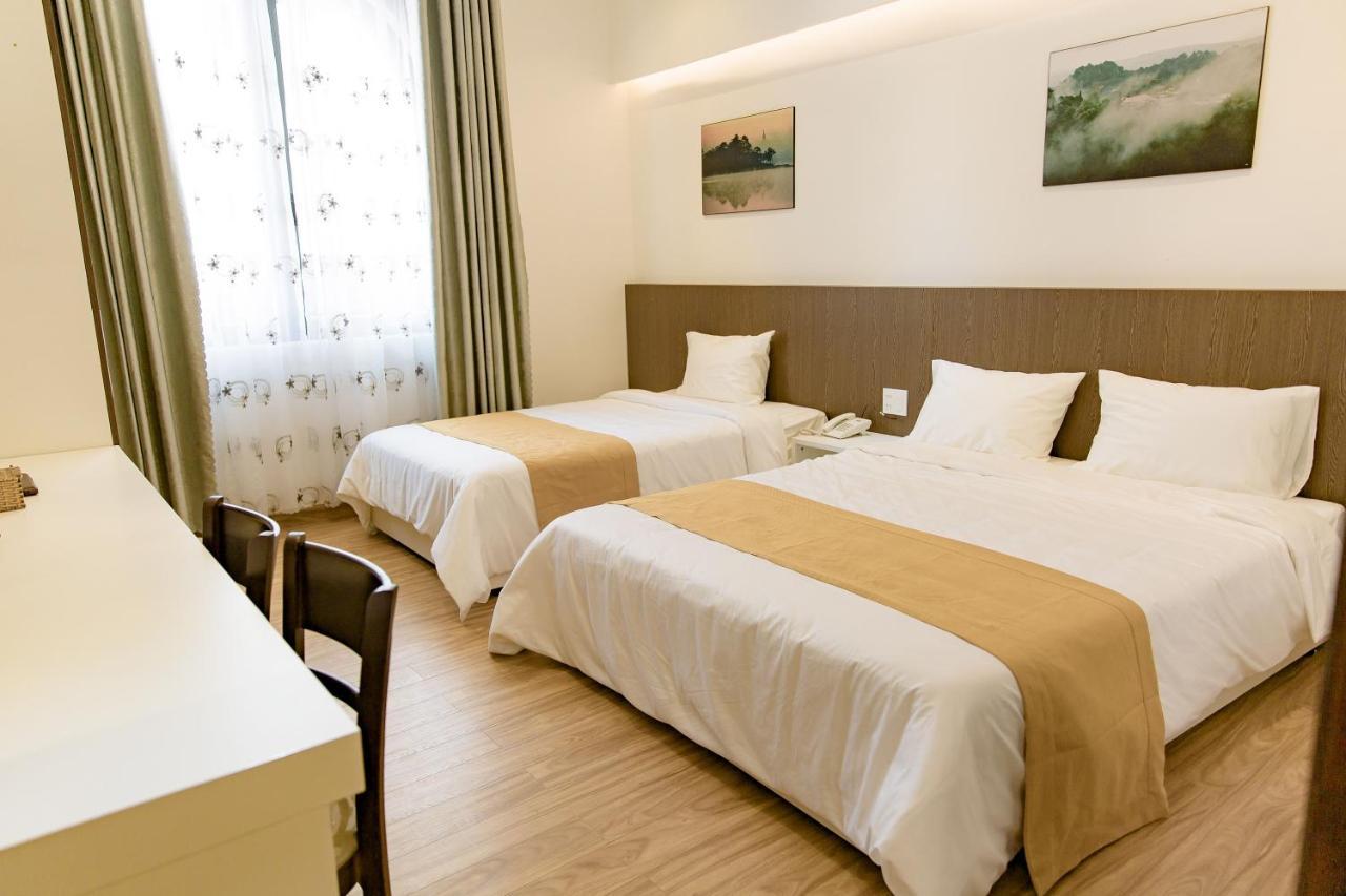 Hotel Khách Sạn Đạt Thịnh Dalat Exterior foto