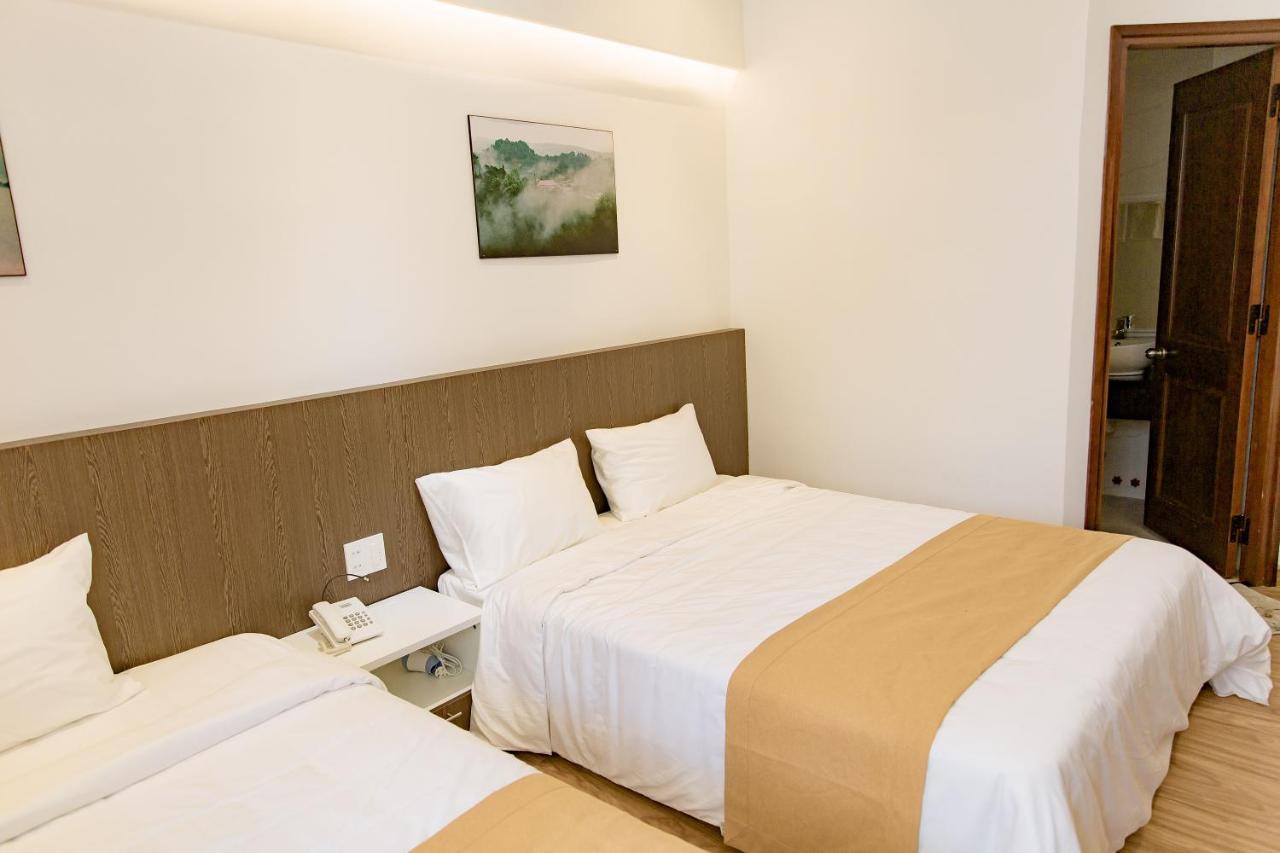 Hotel Khách Sạn Đạt Thịnh Dalat Exterior foto