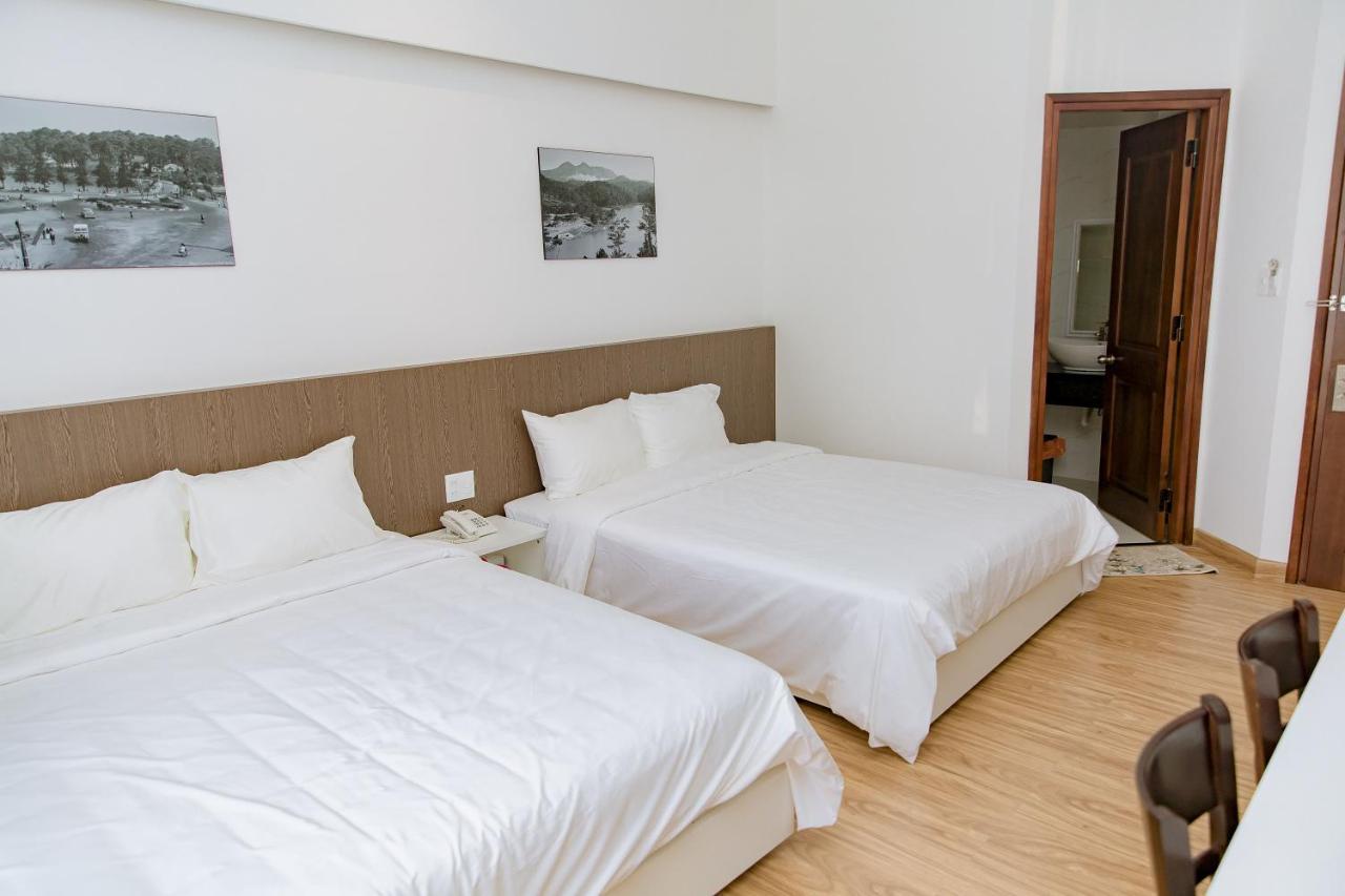 Hotel Khách Sạn Đạt Thịnh Dalat Exterior foto